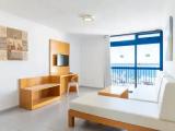 1 Bedroom Apartment with sea view