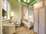 Provence Triple Junior Suite
