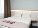 Standard Double room with city view