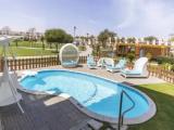 Royal Posh Club Quadruple Suite with balcony