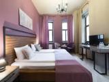 Deluxe Double room with city view
