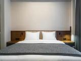 Superior Standard Triple room with balcony and with city view