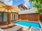 2 Bedrooms Pool Villa with balcony