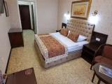 Standard Double room with city view