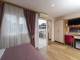 Standard Quadruple room with balcony
