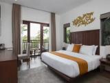 Junior Suite with balcony and with view