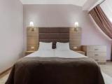 Building 1 Double Suite
