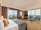 Jacuzzi Suite