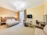 Quintuple Suite with balcony