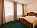 No. 6 Double Suite
