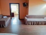 Quintuple Apartment