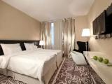 Superior Double room with city view