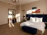 2 Bedrooms Double Suite