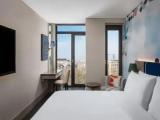 Standard Double room with city view