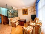 Quadruple Duplex Suite with balcony