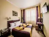 2 Bedrooms Double Suite
