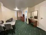 2 Bedrooms Double Suite