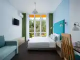 Standard Triple room with balcony