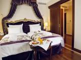 Family Suite with Sea or City view