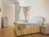 2 Bedrooms Suite with city view