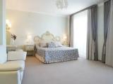 3 Bedrooms Double Apartment