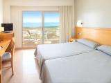 Standard Triple room with balcony and with sea view