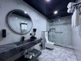 Single Suite