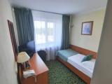 No Air Conditioner Single room