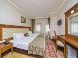 Standard Double room with city view