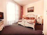 3 Bedrooms Quadruple Suite with balcony