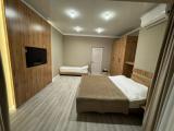 Economy Triple room with city view
