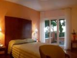 Deluxe Triple room with balcony