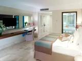 Standard room with garden view