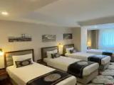 Standard Quadruple room with view