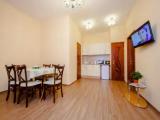2 Bedrooms Sextuple Apartment
