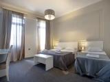 Standard Triple room with city view