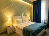 Deluxe room with balcony and with city view