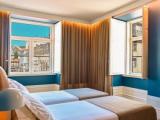 Twin room with square view