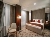 Standard Double room with city view