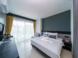 Triple Suite with balcony and with sea view
