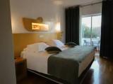 Standard room with balcony and with partial sea view