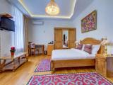 Superior Double room with city view