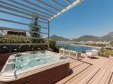 3 Bedrooms Penthouse with sea view