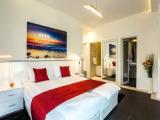 Standard room with balcony and with garden view