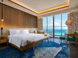 Executive with Club Lounge Double room with balcony and Sea View