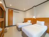 2 Bedrooms Villa with balcony and with garden view