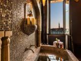 Exclusive Damasco Double Suite with Lagoon View