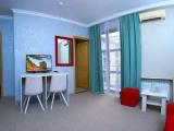 2 Bedrooms with Mini-kitchen Double Junior Suite
