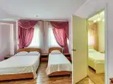 2 Bedrooms Family Quintuple room