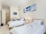 Standard Double room with view